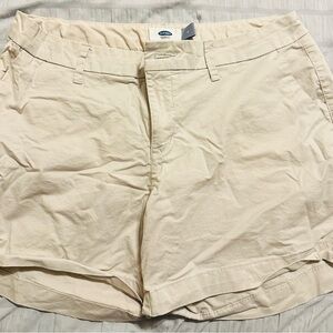 Old Navy Cream Bermuda Shorts Lightweight Cotton Blend